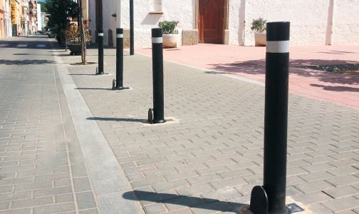 flexible bollards a-flex removable installed