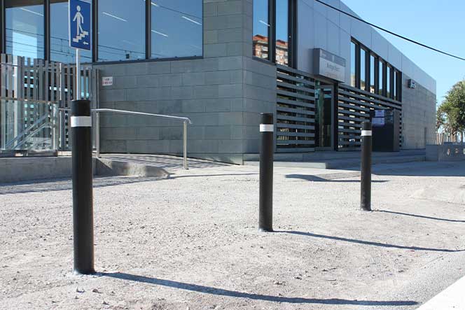 semiflexible a-eco bollards